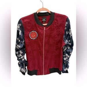 Disney Princess Mulan Jacket Poly Spandex Zip Women’s Patch Asian Size Medium